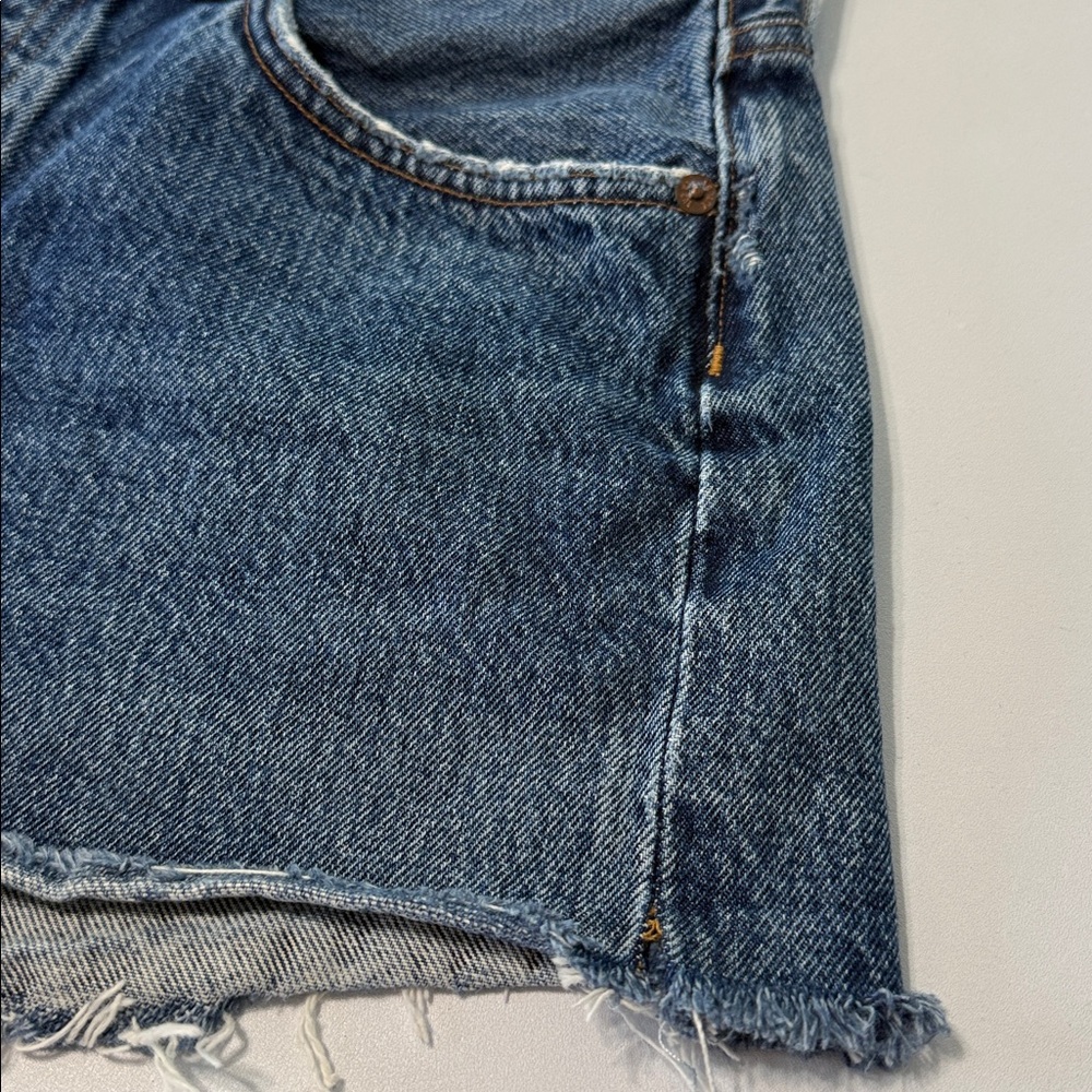 Agolde Parker High Waist Cutoff Jean Shorts Women 27 Raw Hem Button Fly Blue - Picture 6 of 13